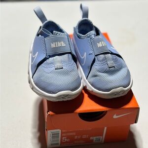Nike flex runner 2 cobalt bliss size toddler 5.0.